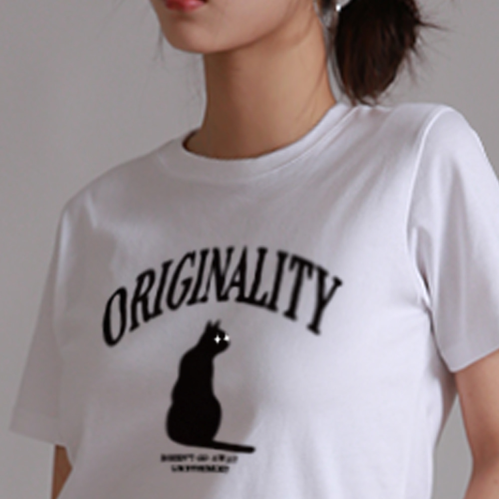 원캣 우먼 레귤러 베이직 티셔츠